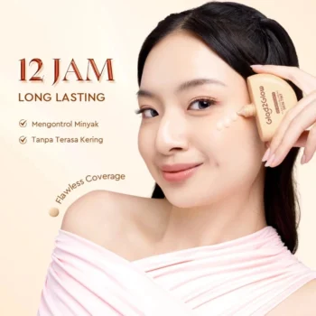 Glad2Glow Flawless Blurring Skin Tint Tinted Moisturizer - Image 6